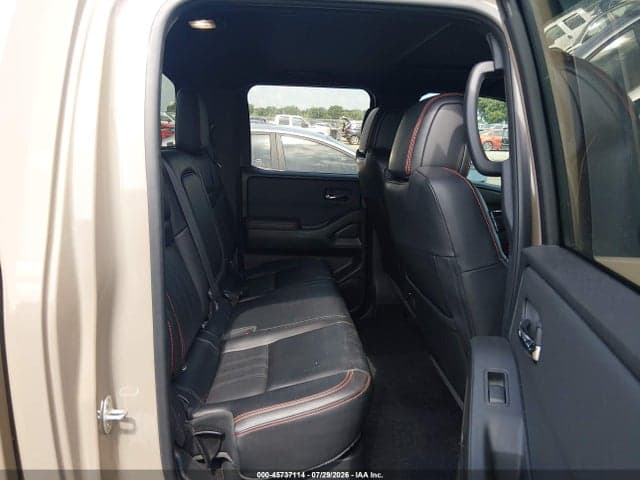 2023 NISSAN FRONTIER PRO-4X 4X4 8