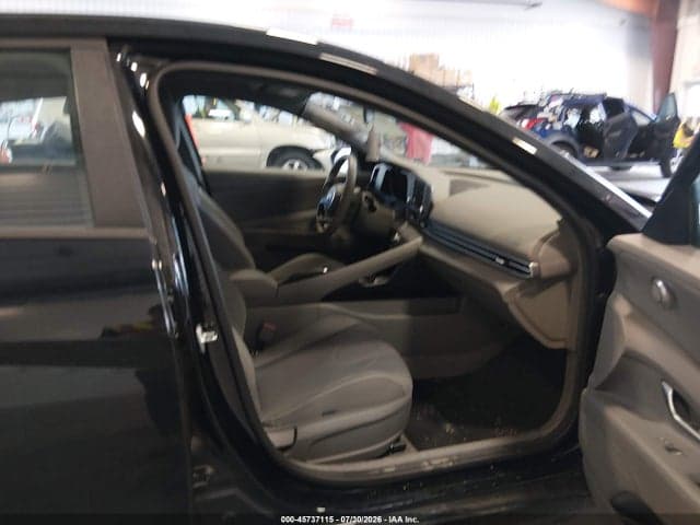 2023 HYUNDAI ELANTRA SEL 5