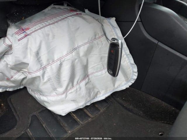 2025 NISSAN VERSA 1.6 SV 11