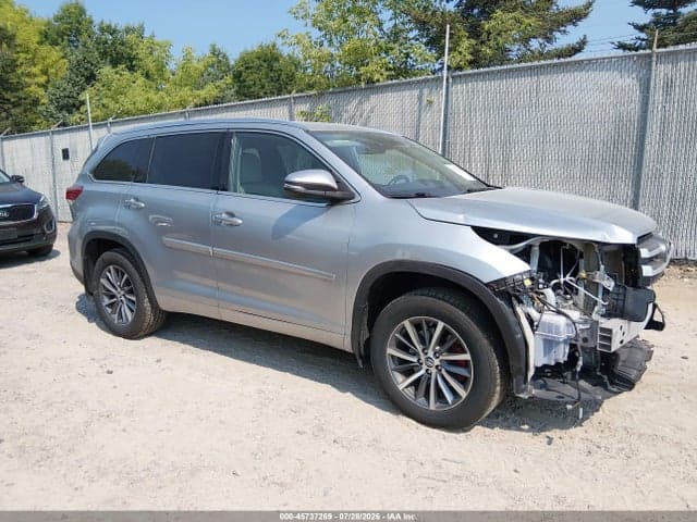 2018 TOYOTA HIGHLANDER XLE - 1