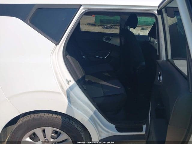 2023 KIA SOUL LX 8