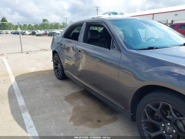 2018 CHRYSLER 300 300S 6