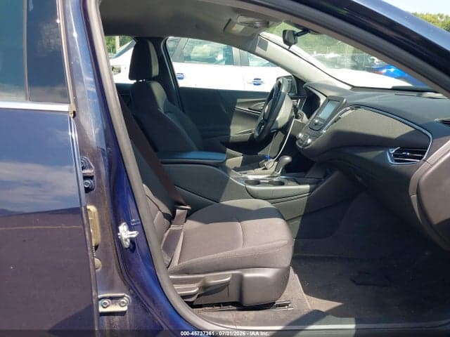 2018 CHEVROLET MALIBU LT 5