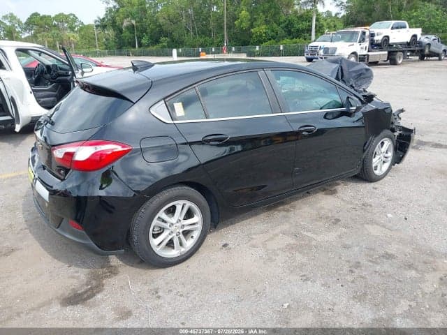 2017 CHEVROLET CRUZE LT AUTO 4