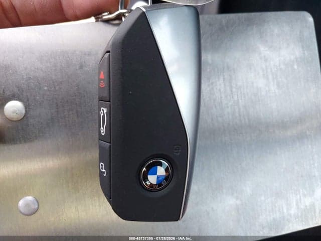 2026 BMW X5 PHEV XDRIVE50E 11