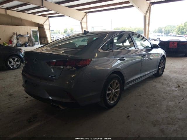 2019 HYUNDAI SONATA SE 4