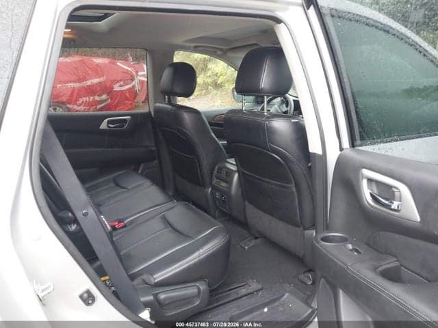 2018 NISSAN PATHFINDER PLATINUM 8