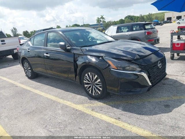 2025 NISSAN ALTIMA SV AWD 6
