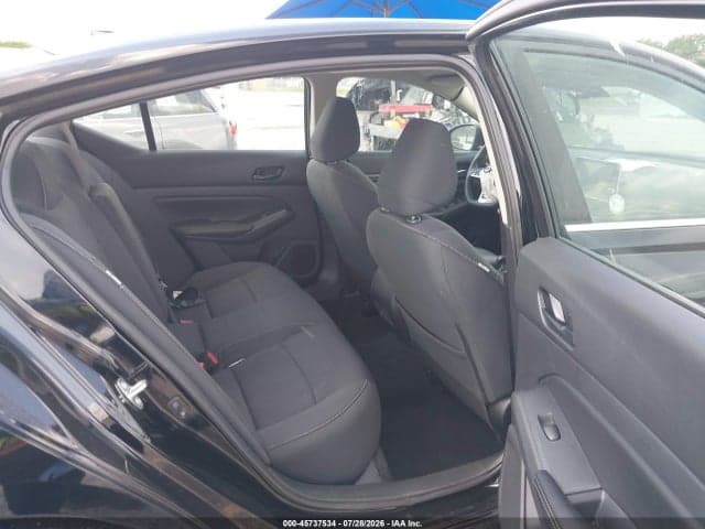 2025 NISSAN ALTIMA SV AWD 8