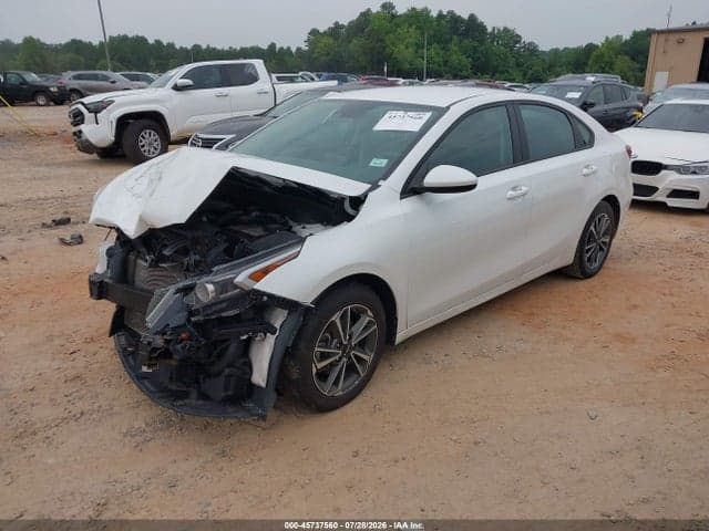 2023 KIA FORTE LXS 2