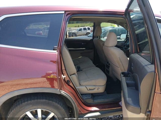 2019 HONDA PILOT EX 8