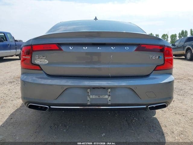 2017 VOLVO S90 T6 INSCRIPTION 17