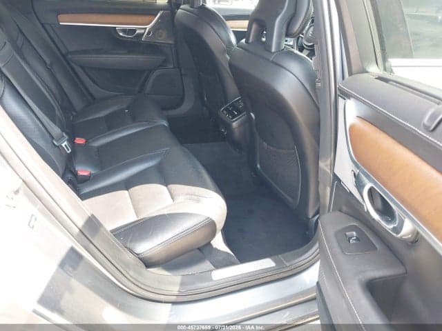 2017 VOLVO S90 T6 INSCRIPTION 8