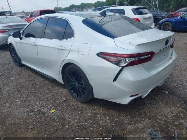 2021 TOYOTA CAMRY XSE 3