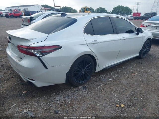 2021 TOYOTA CAMRY XSE 4