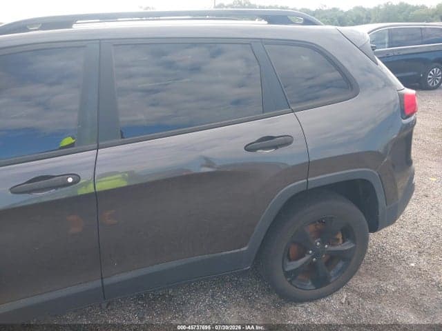 2017 JEEP CHEROKEE ALTITUDE 6