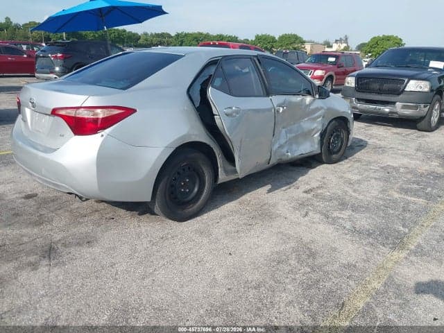 2018 TOYOTA COROLLA LE 4