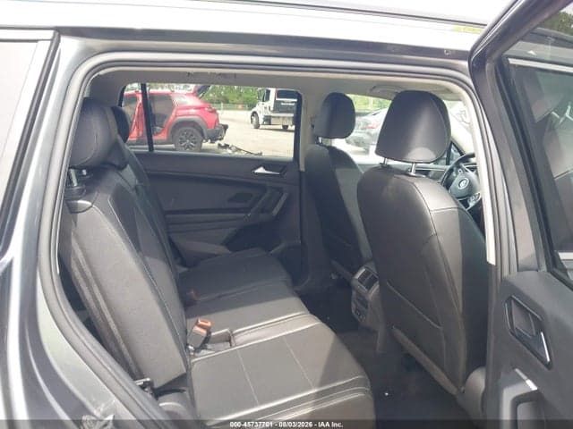 2018 VOLKSWAGEN TIGUAN 2.0T SE/2.0T SEL 8