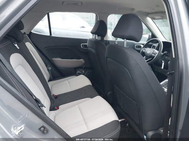 2020 HYUNDAI VENUE SEL 8