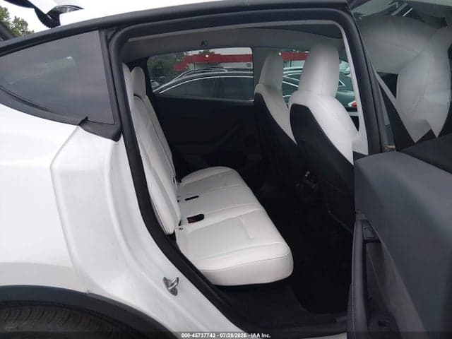 2023 TESLA MODEL Y AWD/LONG RANGE DUAL MOTOR ALL-WHEEL DRIVE 8