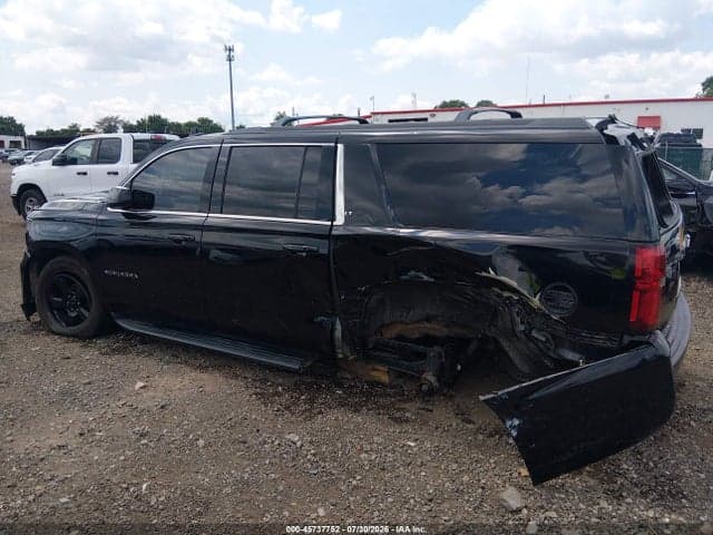 2017 CHEVROLET SUBURBAN LT 13