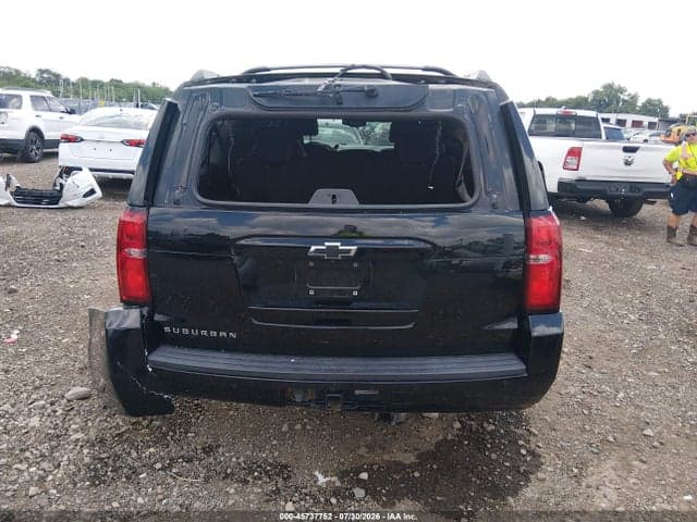 2017 CHEVROLET SUBURBAN LT 15