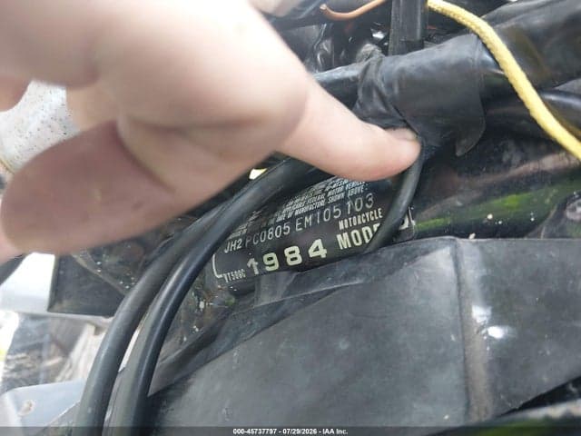 1984 HONDA VT500 C 10