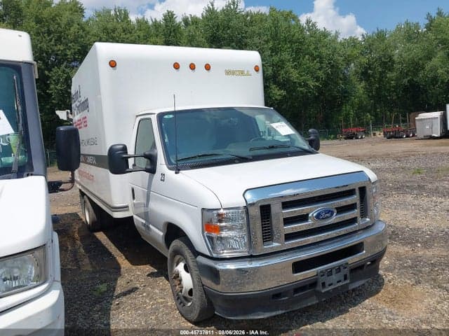 2025 FORD E-350 CUTAWAY - 1