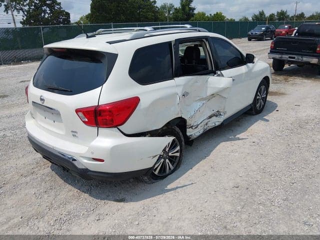 2017 NISSAN PATHFINDER PLATINUM/S/SL/SV 4