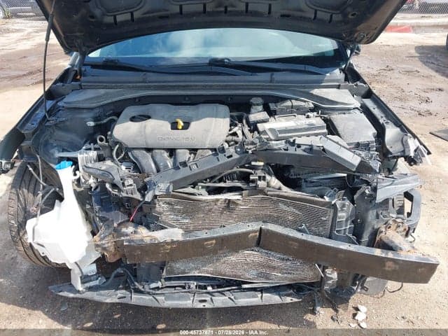 2019 HYUNDAI ELANTRA SE 10