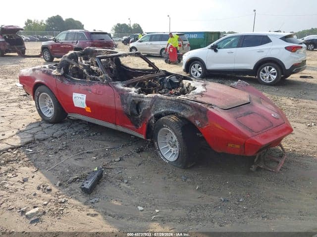 1973 CHEVROLET CORVETTE 1