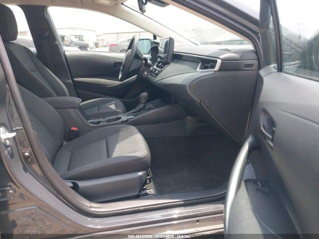2026 TOYOTA COROLLA LE 5