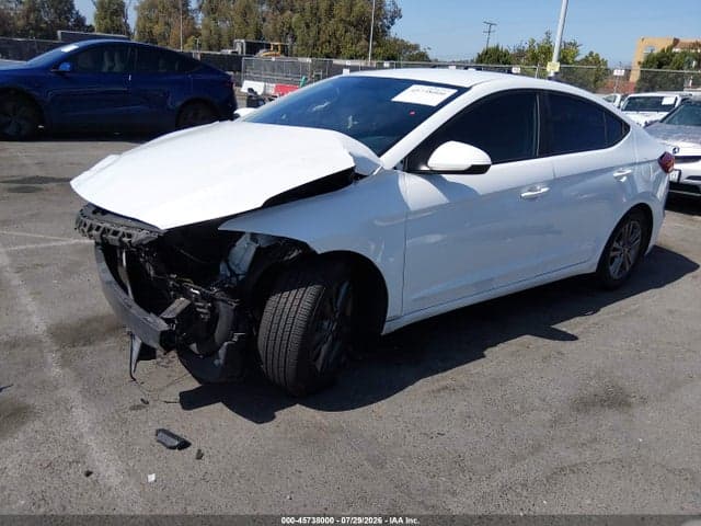2017 HYUNDAI ELANTRA SE 2