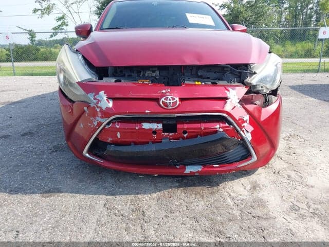 2017 TOYOTA YARIS IA 6