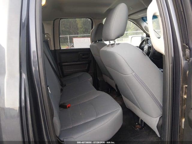 2018 RAM 1500 TRADESMAN 4X2 6'4 BOX 8
