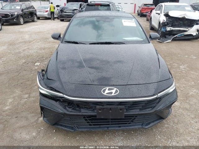 2025 HYUNDAI ELANTRA SEL SPORT 12