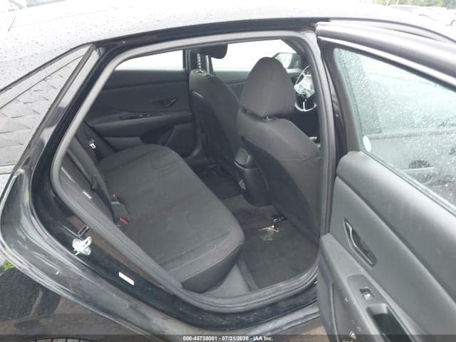 2025 HYUNDAI ELANTRA SEL SPORT 8