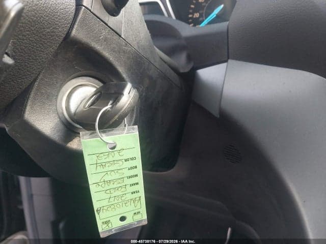 2017 FORD ESCAPE SE 11