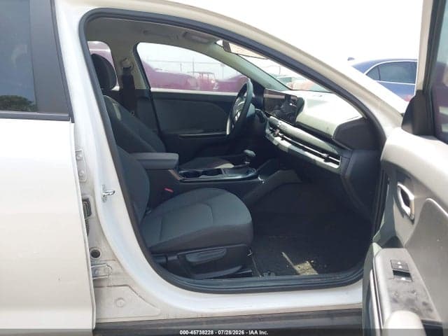 2025 KIA K4 LXS 5