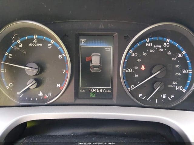 2017 TOYOTA RAV4 LE 7