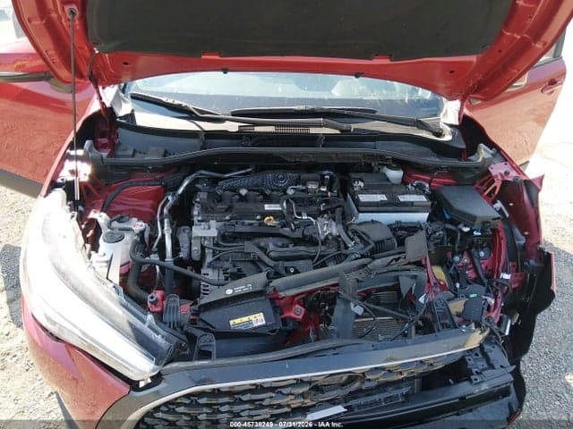 2024 TOYOTA COROLLA CROSS XLE 10