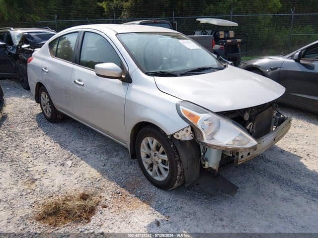 2018 NISSAN VERSA 1.6 SV 1