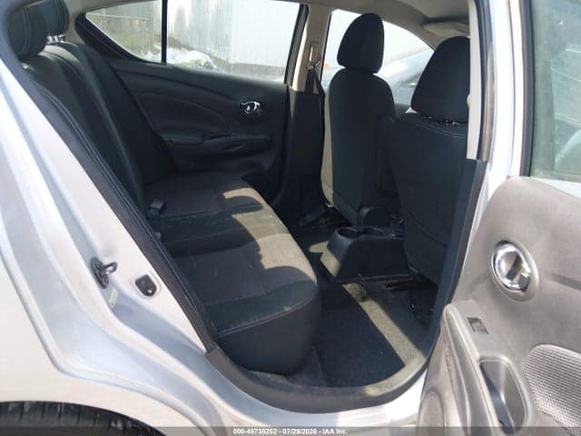 2018 NISSAN VERSA 1.6 SV 8