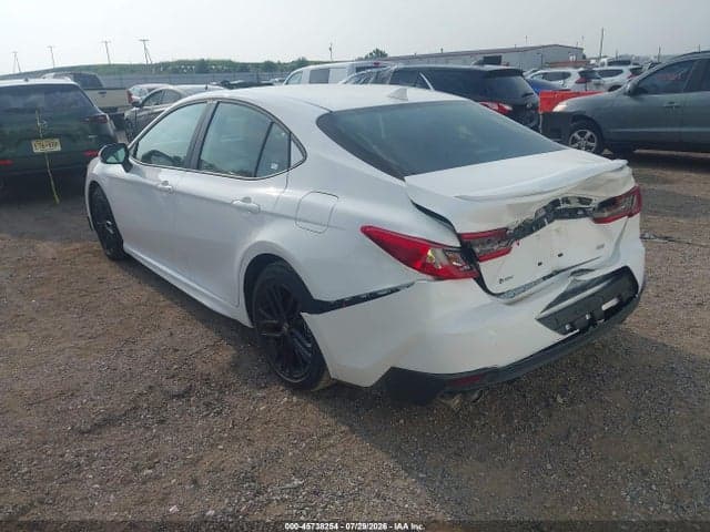 2026 TOYOTA CAMRY SE 3