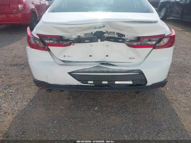 2026 TOYOTA CAMRY SE 6