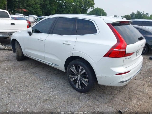 2023 VOLVO XC60 B5 PLUS BRIGHT THEME 3