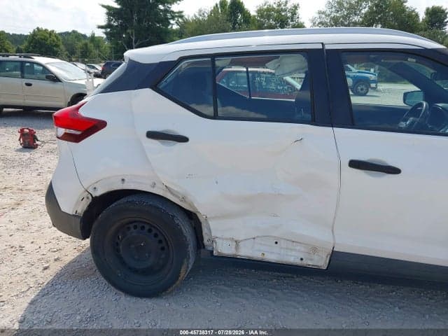 2019 NISSAN KICKS S 6