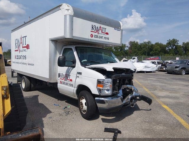 2019 FORD E-350 CUTAWAY 1