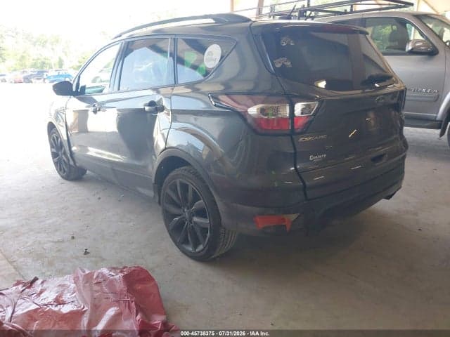 2017 FORD ESCAPE TITANIUM 3