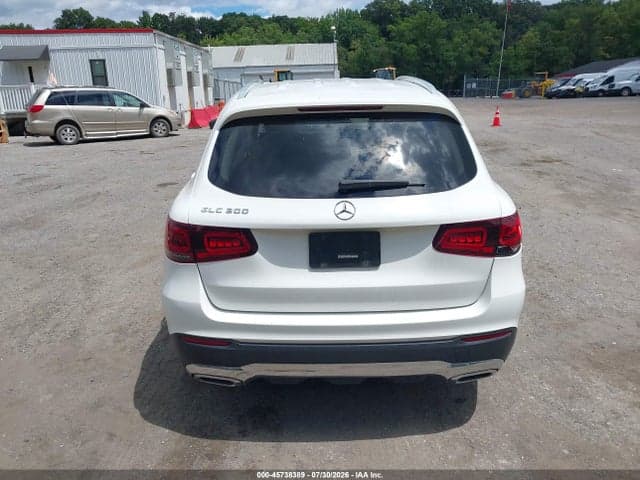 2020 MERCEDES-BENZ GLC 300 16